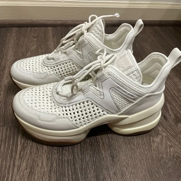 Michael Kors Olympia white leather
Trainer Sneakers Size8.5 - Picture 3 of 11